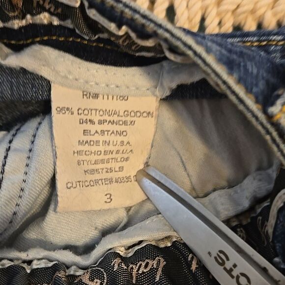 Baby Phat Cropped Denim Low Rise Cat Logo Jeans with Cuffed Hem - Picture 9 of 10